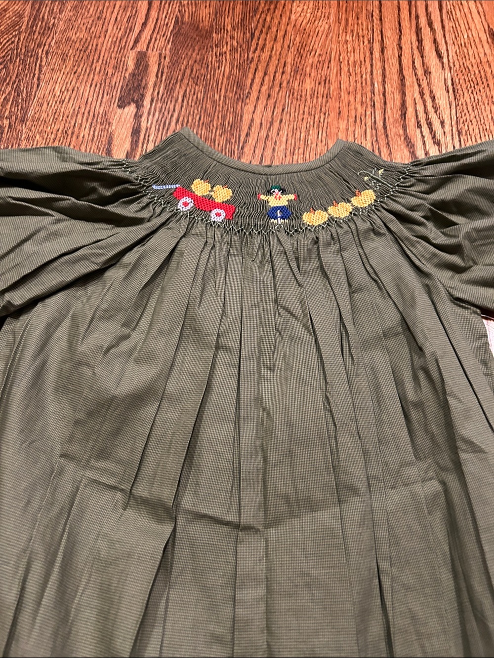 Olive Green Smocked Girls' Top with Flower Embroidery